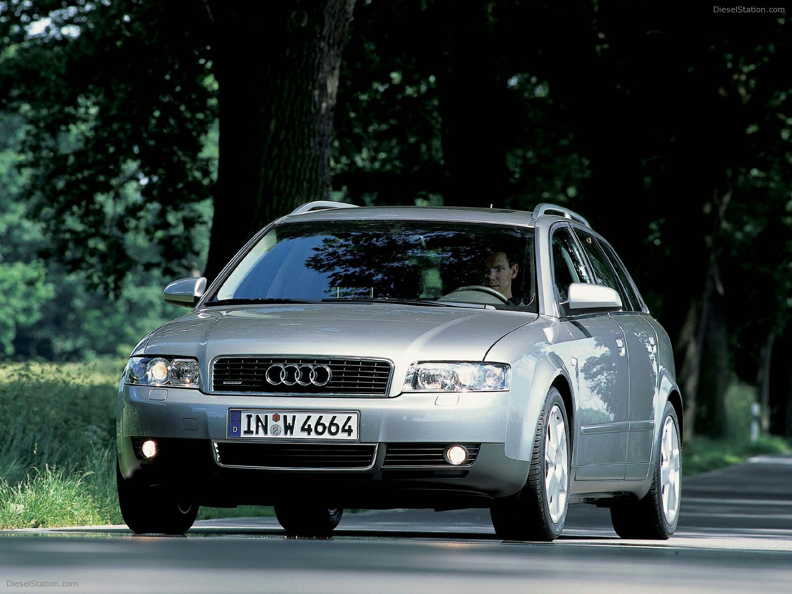 Audi A4 Avant (2000)